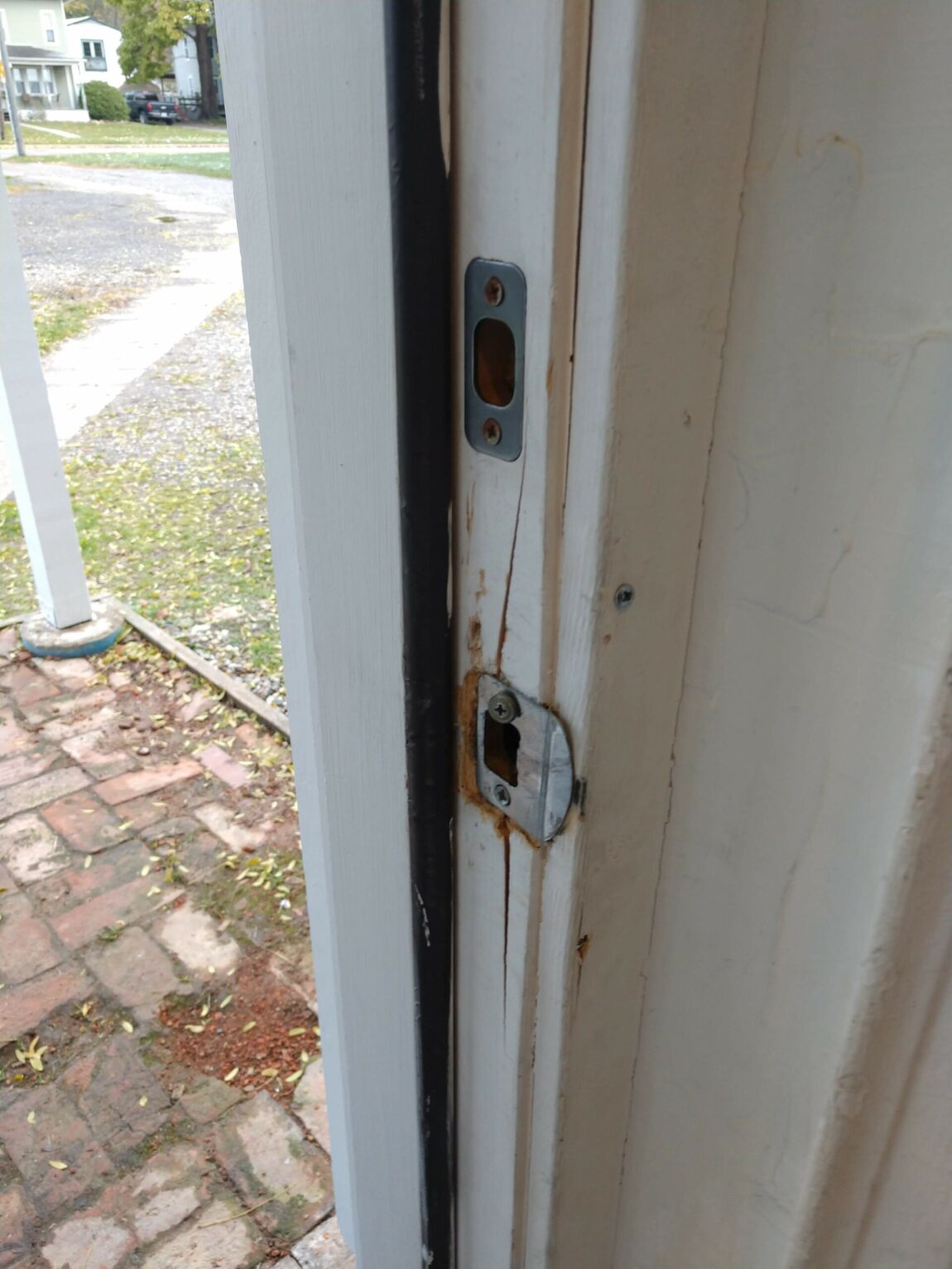 Door Repairs in Howell MI